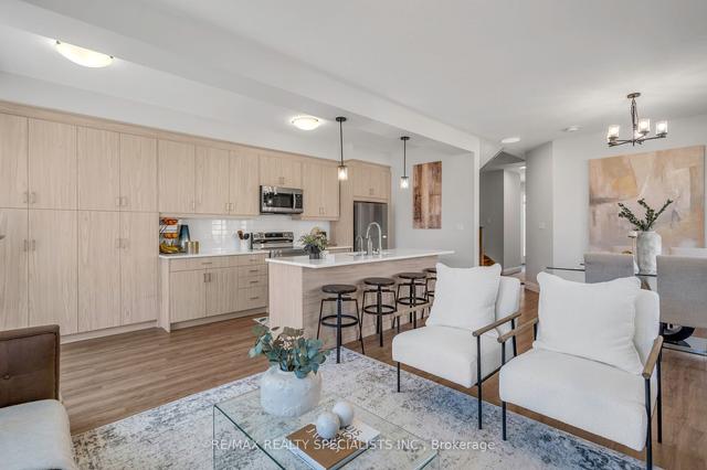 38 - 143 Elgin St N, House attached with 3 bedrooms, 3 bathrooms and 3 parking in Cambridge ON | Image 7