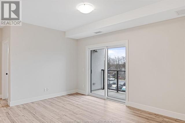 404 - 190 Main St E, Condo with 2 bedrooms, 2 bathrooms and null parking in Kingsville ON | Image 10