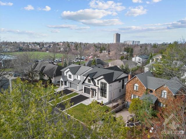 686 Hillcrest Avenue, House detached with 5 bedrooms, 5 bathrooms and 4 parking in Ottawa ON | Image 30