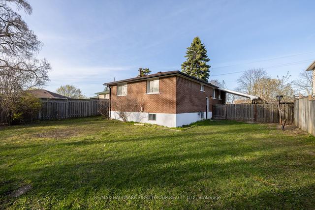 490 Oshawa Blvd N, House detached with 3 bedrooms, 2 bathrooms and 4 parking in Oshawa ON | Image 15