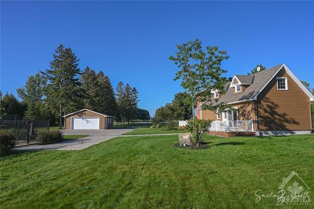 6101 First Line Road, House detached with 3 bedrooms, 3 bathrooms and 8 parking in Ottawa ON | Image 5