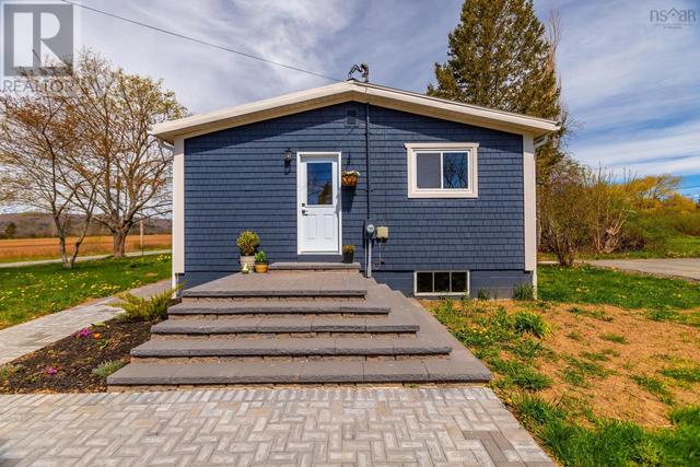 96 Victoria St, House detached with 2 bedrooms, 1 bathrooms and null parking in Middleton NS | Image 45