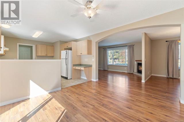 3921 Deerwood Blvd, House other with 2 bedrooms, 2 bathrooms and 3 parking in Nanaimo BC | Image 8
