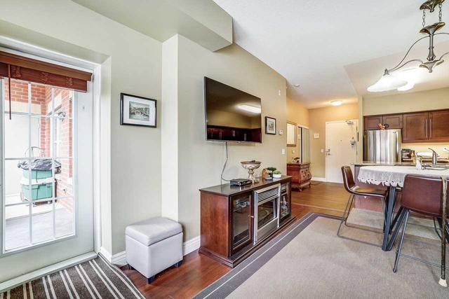 108 - 9973 Keele St, Condo with 2 bedrooms, 2 bathrooms and 1 parking in Vaughan ON | Image 2