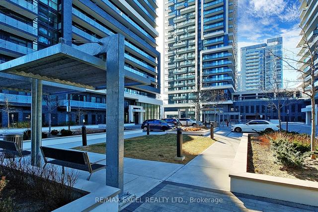 1009 - 85 Oneida Cres, Condo with 2 bedrooms, 2 bathrooms and 1 parking in Richmond Hill ON | Image 12