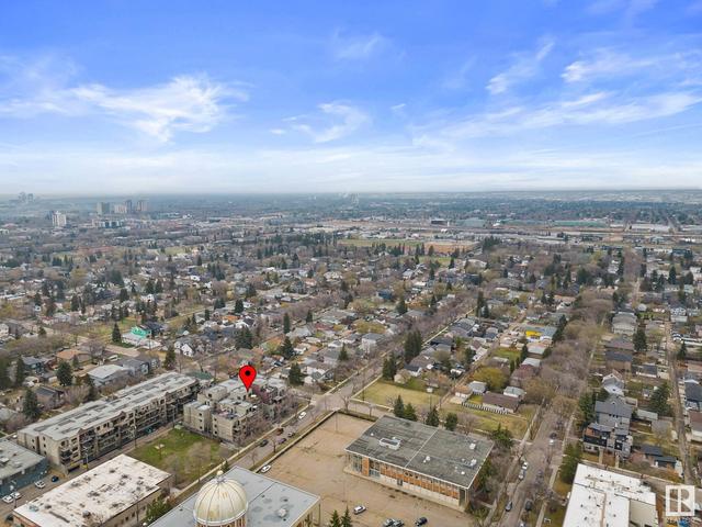 400 - 10808 71 Ave Nw, Condo with 3 bedrooms, 3 bathrooms and null parking in Edmonton AB | Image 40