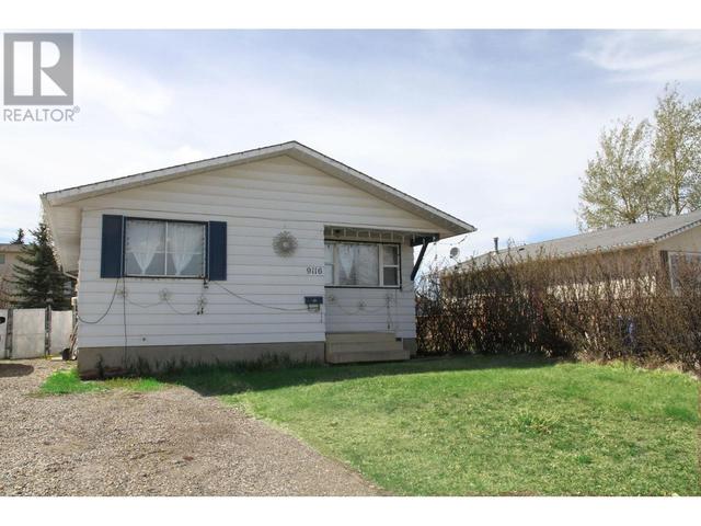 9116 92a St, House detached with 4 bedrooms, 1 bathrooms and null parking in Fort St. John BC | Image 1