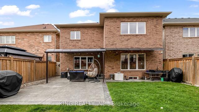 9 Monkton Cir, House detached with 6 bedrooms, 4 bathrooms and 6 parking in Brampton ON | Image 33
