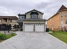 5 Scarboro Ave, House detached with 4 bedrooms, 6 bathrooms and 4 parking in Toronto ON | Image 1