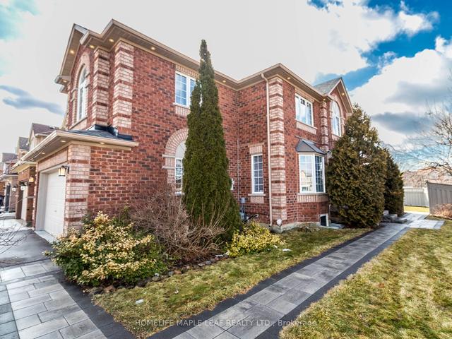 125 Sandyshores Dr, House detached with 3 bedrooms, 4 bathrooms and 6 parking in Brampton ON | Image 23