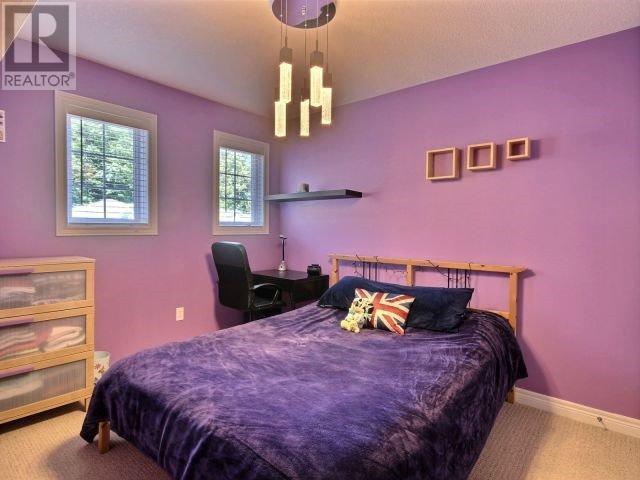 104 Upper Mercer St, House attached with 3 bedrooms, 3 bathrooms and 2 parking in Kitchener ON | Image 10