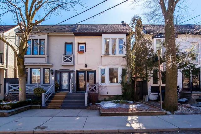 163 Marlborough Pl, House detached with 2 bedrooms, 3 bathrooms and 2 parking in Toronto ON | Image 1