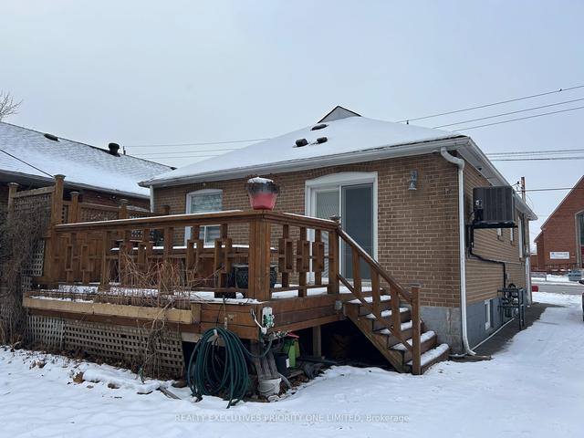2181 Kipling Ave, House detached with 3 bedrooms, 2 bathrooms and 6 parking in Toronto ON | Image 12