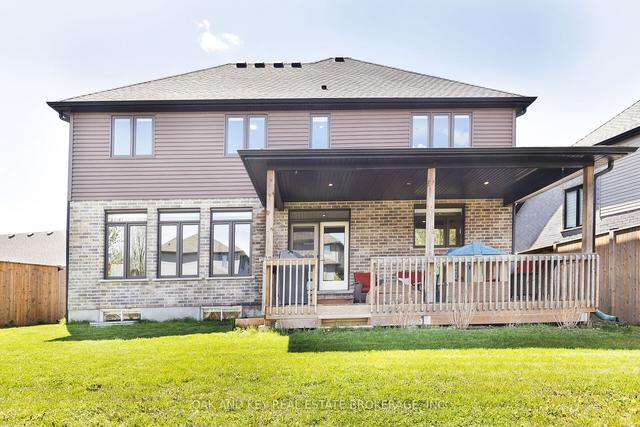 1816 Ballymote Ave, House detached with 4 bedrooms, 4 bathrooms and 8 parking in London ON | Image 31