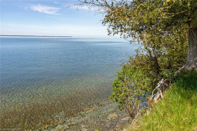 5062 Long Point Rd, House detached with 2 bedrooms, 1 bathrooms and 5 parking in Prince Edward County ON | Image 18