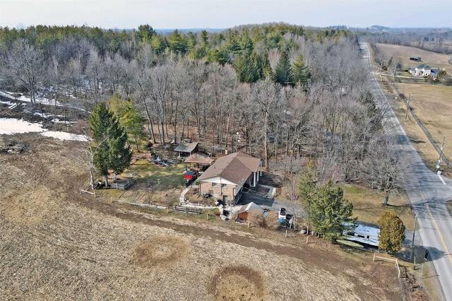 1096 Safari Rd, House detached with 3 bedrooms, 2 bathrooms and 6 parking in Hamilton ON | Image 29