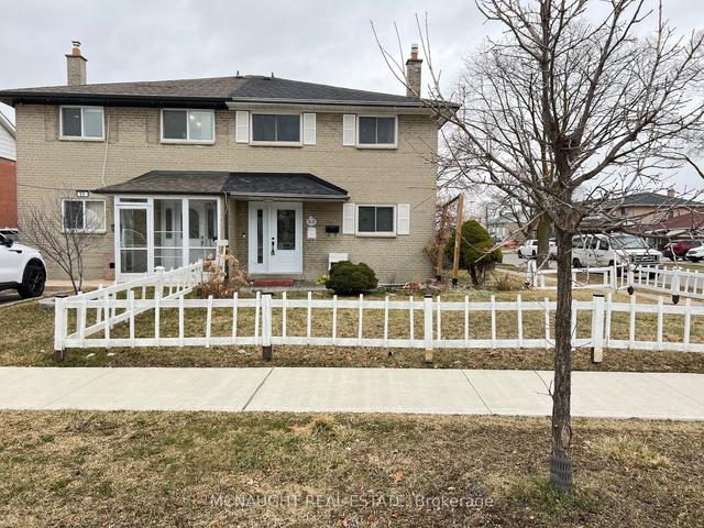 53 Felan Cres, House semidetached with 4 bedrooms, 3 bathrooms and 3 parking in Toronto ON | Image 1