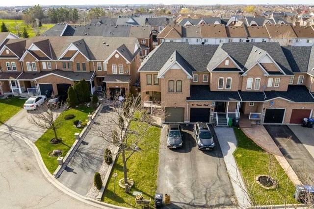 89 Monaco Crt, House attached with 3 bedrooms, 3 bathrooms and 4 parking in Brampton ON | Image 12