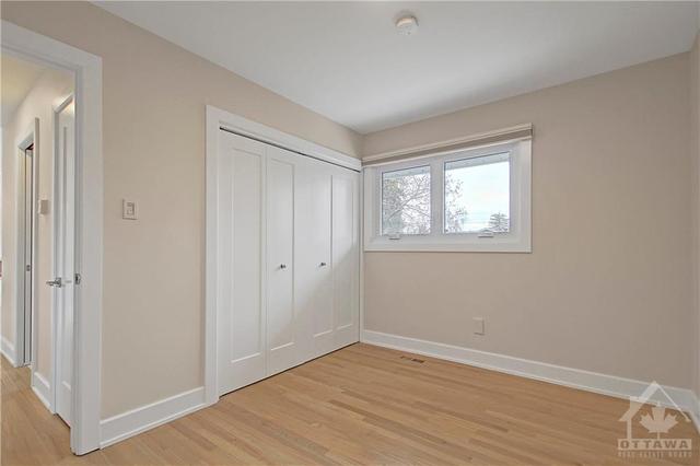 67 Quinpool Cres, House detached with 3 bedrooms, 2 bathrooms and 6 parking in Ottawa ON | Image 22