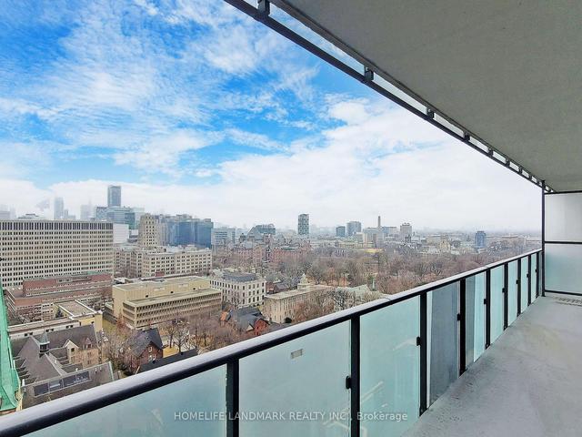 1702 - 65 St Mary St, Condo with 2 bedrooms, 2 bathrooms and 1 parking in Toronto ON | Image 15