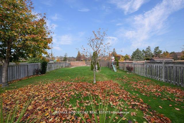 70 Lime Dr, House detached with 4 bedrooms, 3 bathrooms and 8 parking in Vaughan ON | Image 27