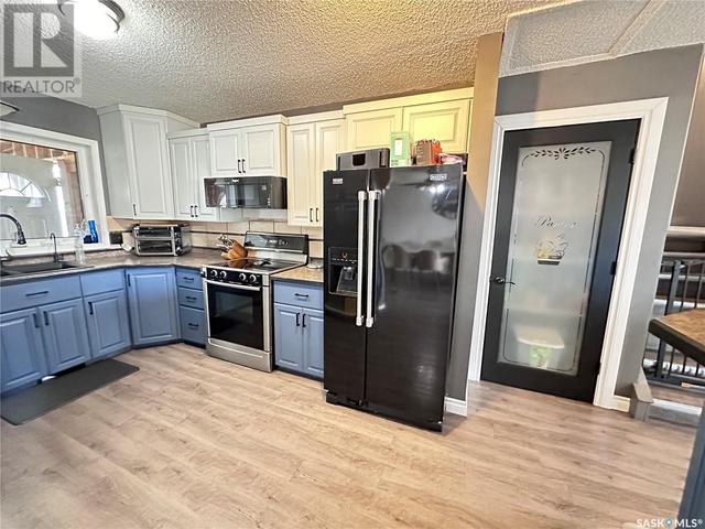 488 Willow Bay, House detached with 4 bedrooms, 3 bathrooms and null parking in Estevan SK | Image 14