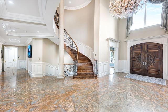 76 Abbruzze Crt, House detached with 4 bedrooms, 5 bathrooms and 20 parking in Vaughan ON | Image 8