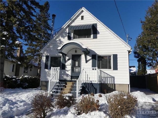 77 Prince Albert St, House detached with 3 bedrooms, 2 bathrooms and 2 parking in Ottawa ON | Image 1