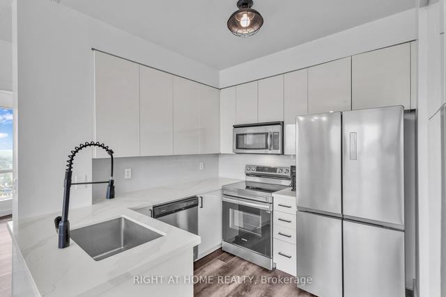 2005 - 60 Byng Ave, Condo with 2 bedrooms, 2 bathrooms and 1 parking in Toronto ON | Image 4