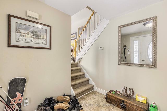 344 Pineview Gdns, House detached with 3 bedrooms, 3 bathrooms and 3 parking in Shelburne ON | Image 12