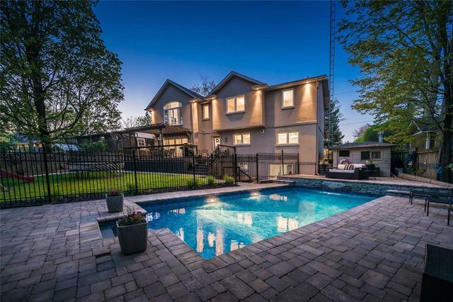 1302 Hillview Cres, House detached with 4 bedrooms, 4 bathrooms and 6 parking in Oakville ON | Image 30