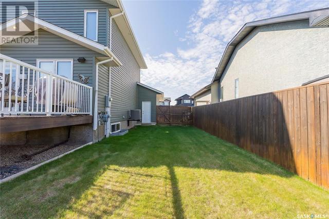 605 Regier Pl, House detached with 3 bedrooms, 3 bathrooms and null parking in Martensville SK | Image 44