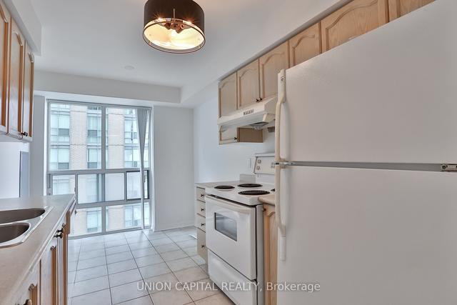 1007 - 26 Olive Ave, Condo with 2 bedrooms, 1 bathrooms and 1 parking in Toronto ON | Image 2