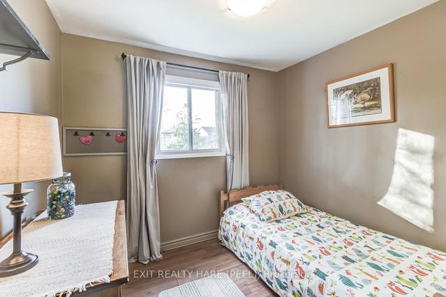 38 Greenmount Rd, House detached with 4 bedrooms, 2 bathrooms and 5 parking in Brampton ON | Image 19