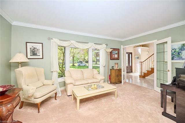 50 Henley Dr, House detached with 3 bedrooms, 2 bathrooms and 7 parking in St. Catharines ON | Image 14