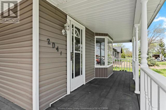 2041 County Rd 46, House detached with 4 bedrooms, 2 bathrooms and null parking in Lakeshore ON | Image 5