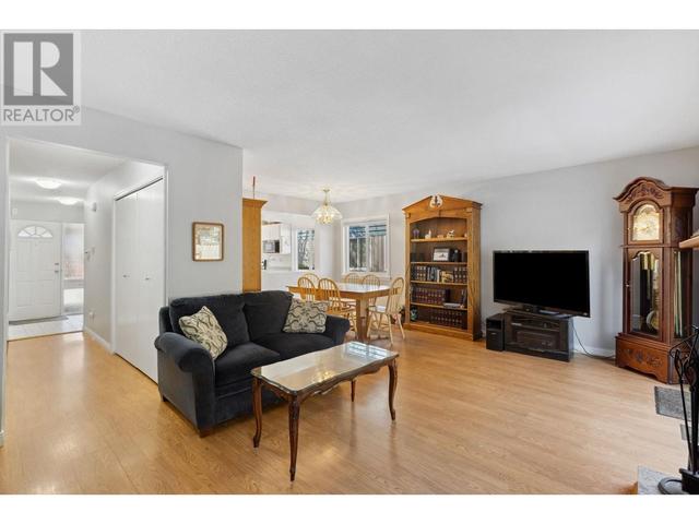 22 - 3031 Williams Rd, House attached with 4 bedrooms, 2 bathrooms and 1 parking in Richmond BC | Image 10