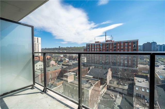 908 - 1 Jarvis St, Condo with 1 bedrooms, 2 bathrooms and 0 parking in Hamilton ON | Image 14
