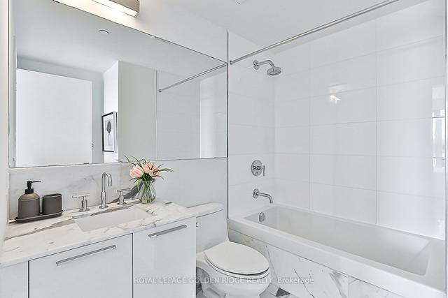 517 - 57 St Joseph St, Condo with 2 bedrooms, 2 bathrooms and 0 parking in Toronto ON | Image 9