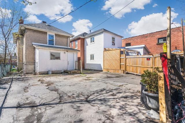 16 Albert St, House detached with 3 bedrooms, 1 bathrooms and 1 parking in Welland ON | Image 13