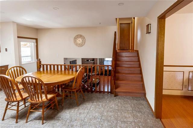 14 Jutta Cres, House detached with 5 bedrooms, 2 bathrooms and 4 parking in London ON | Image 33