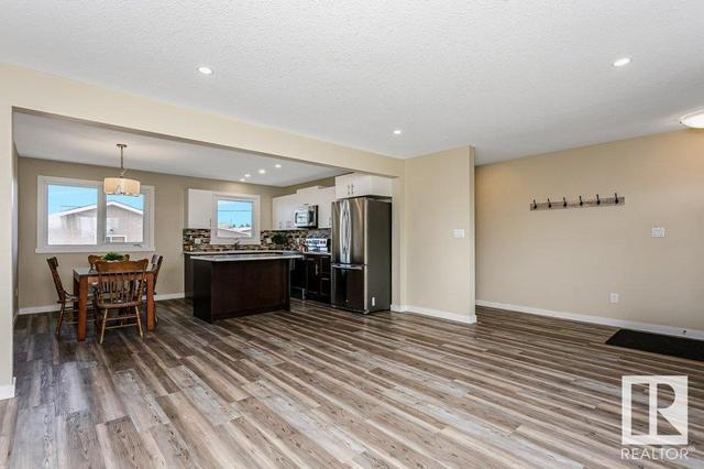 13328 81 St Nw, House detached with 5 bedrooms, 2 bathrooms and null parking in Edmonton AB | Image 9
