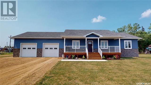 332 4th St, House detached with 3 bedrooms, 2 bathrooms and null parking in Alameda SK | Image 40