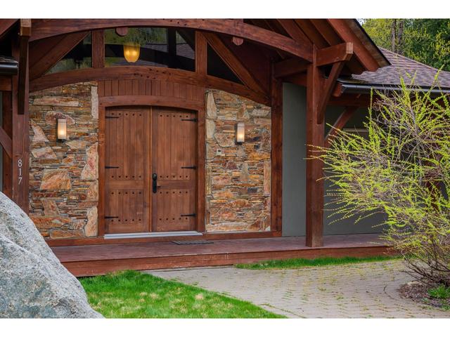 817 White Tail Drive, House detached with 4 bedrooms, 4 bathrooms and null parking in Rossland BC | Image 7