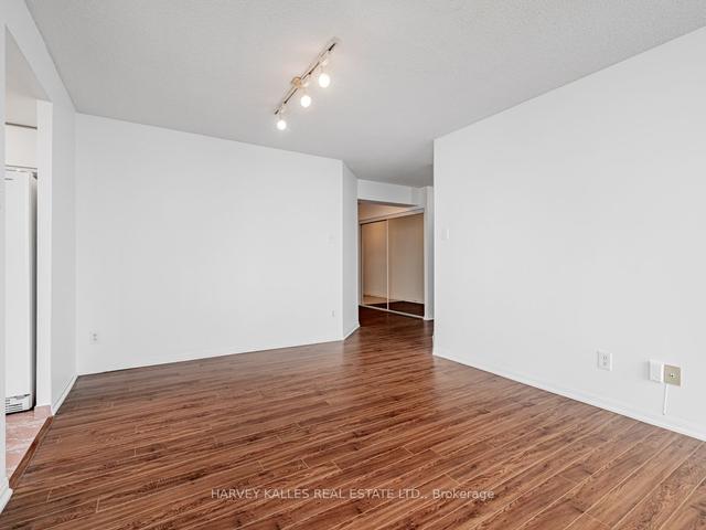 1503 - 1131 Steeles Ave W, Condo with 2 bedrooms, 2 bathrooms and 1 parking in Toronto ON | Image 8