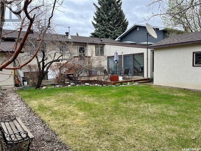 3711 Balfour St, House detached with 4 bedrooms, 3 bathrooms and null parking in Saskatoon SK | Image 40