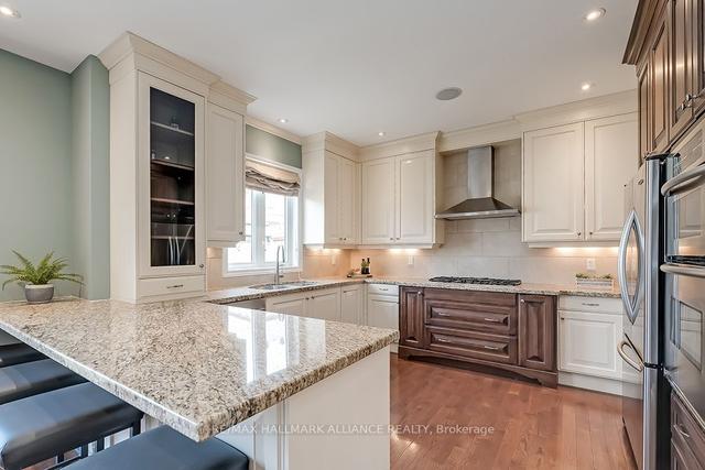 1375 Ferncrest Rd, House detached with 4 bedrooms, 4 bathrooms and 4 parking in Oakville ON | Image 4