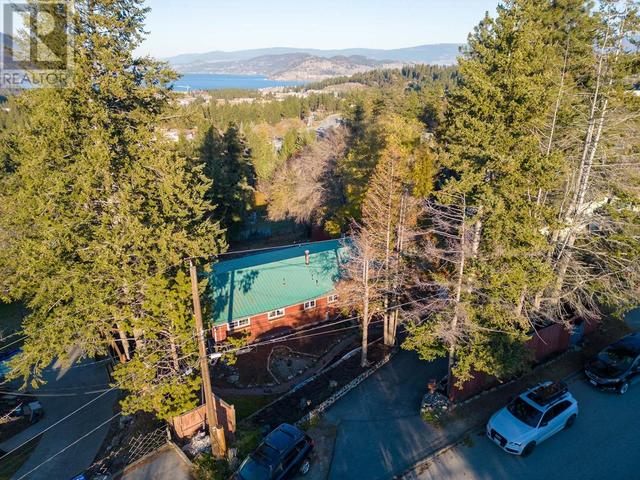 810 Proserpine Rd, House detached with 6 bedrooms, 2 bathrooms and 3 parking in West Kelowna BC | Image 36