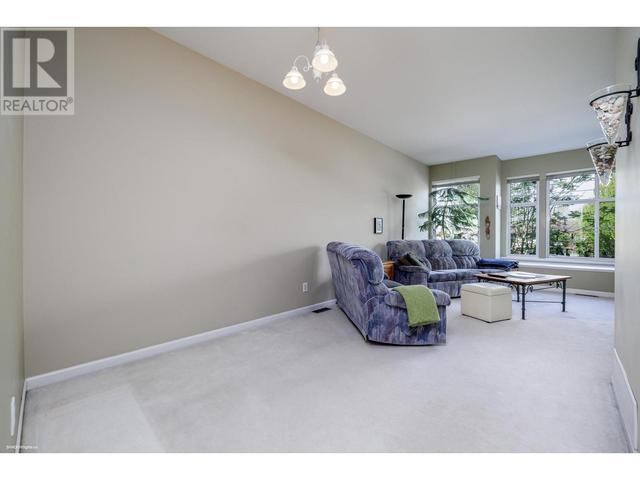 77 - 22888 Windsor Crt, House attached with 3 bedrooms, 3 bathrooms and 1 parking in Richmond BC | Image 9