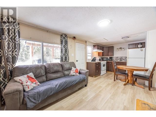 2370 Trans Canada Highway, House detached with 2 bedrooms, 1 bathrooms and 20 parking in Columbia Shuswap E BC | Image 47
